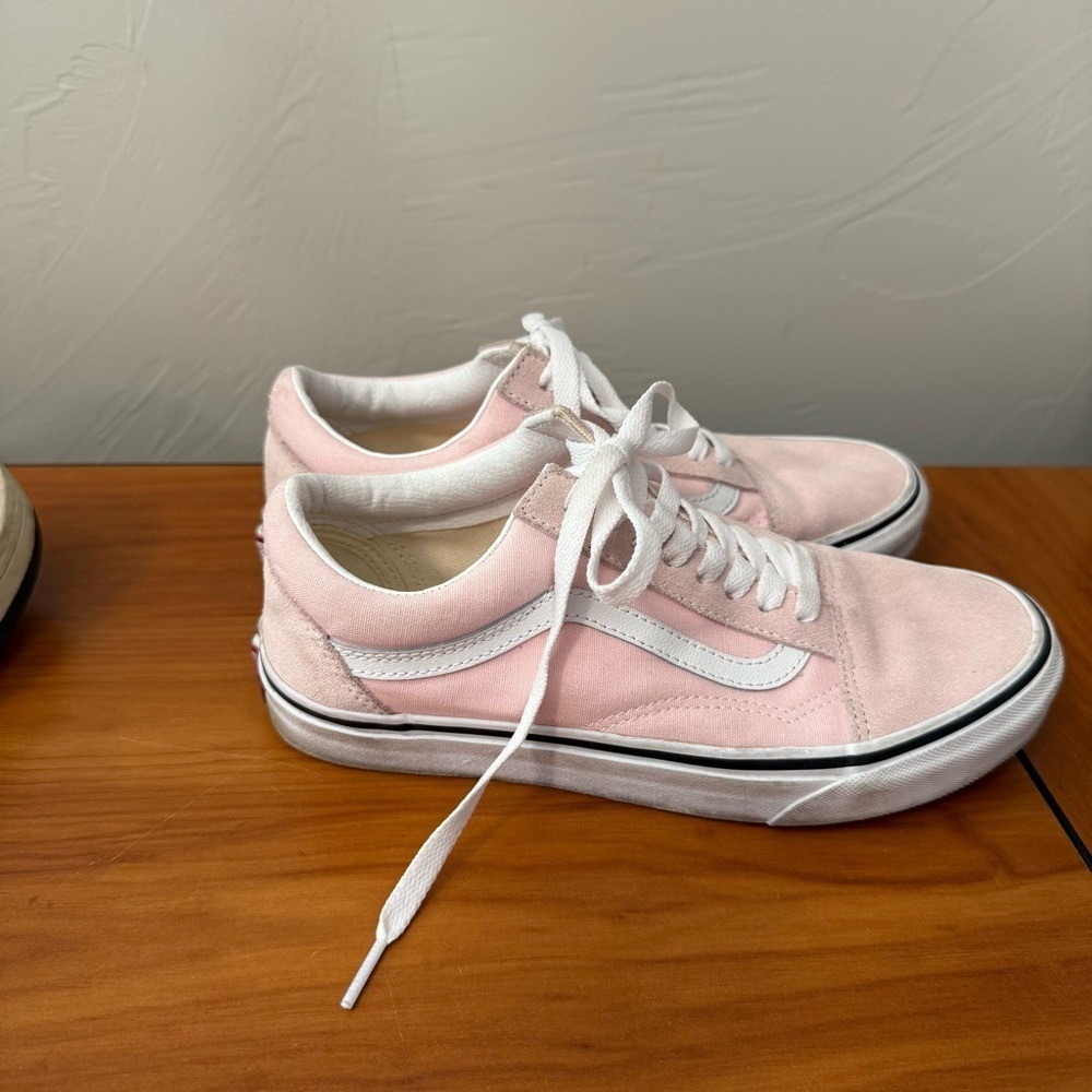 Vans Old Skool Low Top Blush Light Pink White Suede Sneaker Lace Up Skater W8 - Picture 5 of 9